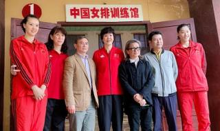郎平重新签约中国女排主帅