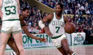 赠人玫瑰手有余香 赠人玫瑰手有余香