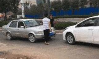 穿成这样的公交车你敢坐吗