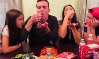 火车跟铁轨哪个先发明出来 火车跟铁轨哪个先发明出来