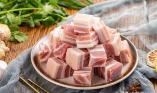 大年三十吃什么菜寓意吉祥 大年三十吃什么菜寓意吉祥